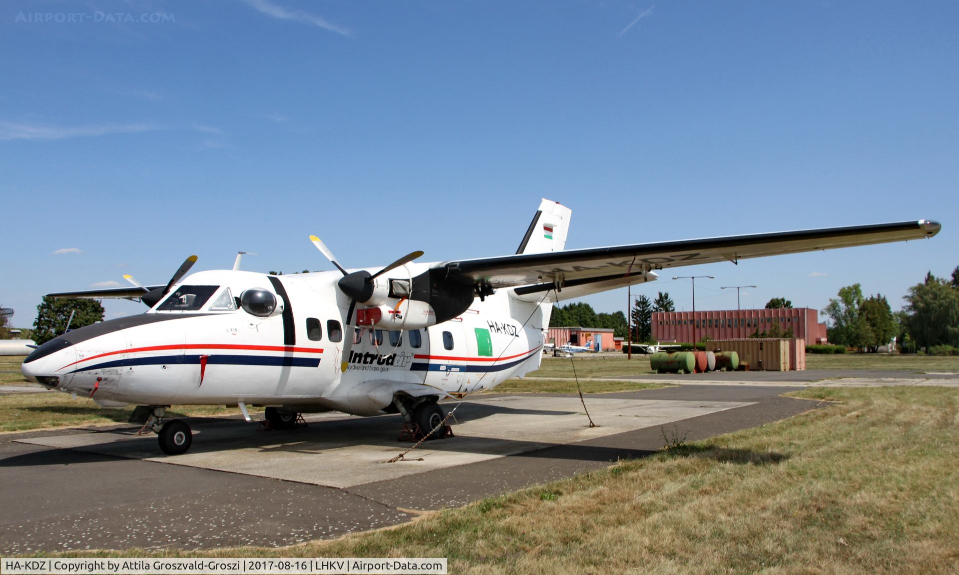 HA-KDZ, 1982 Let L-410UVP-T Turbolet C/N 820929, Kaposújlak Airport, Hungary