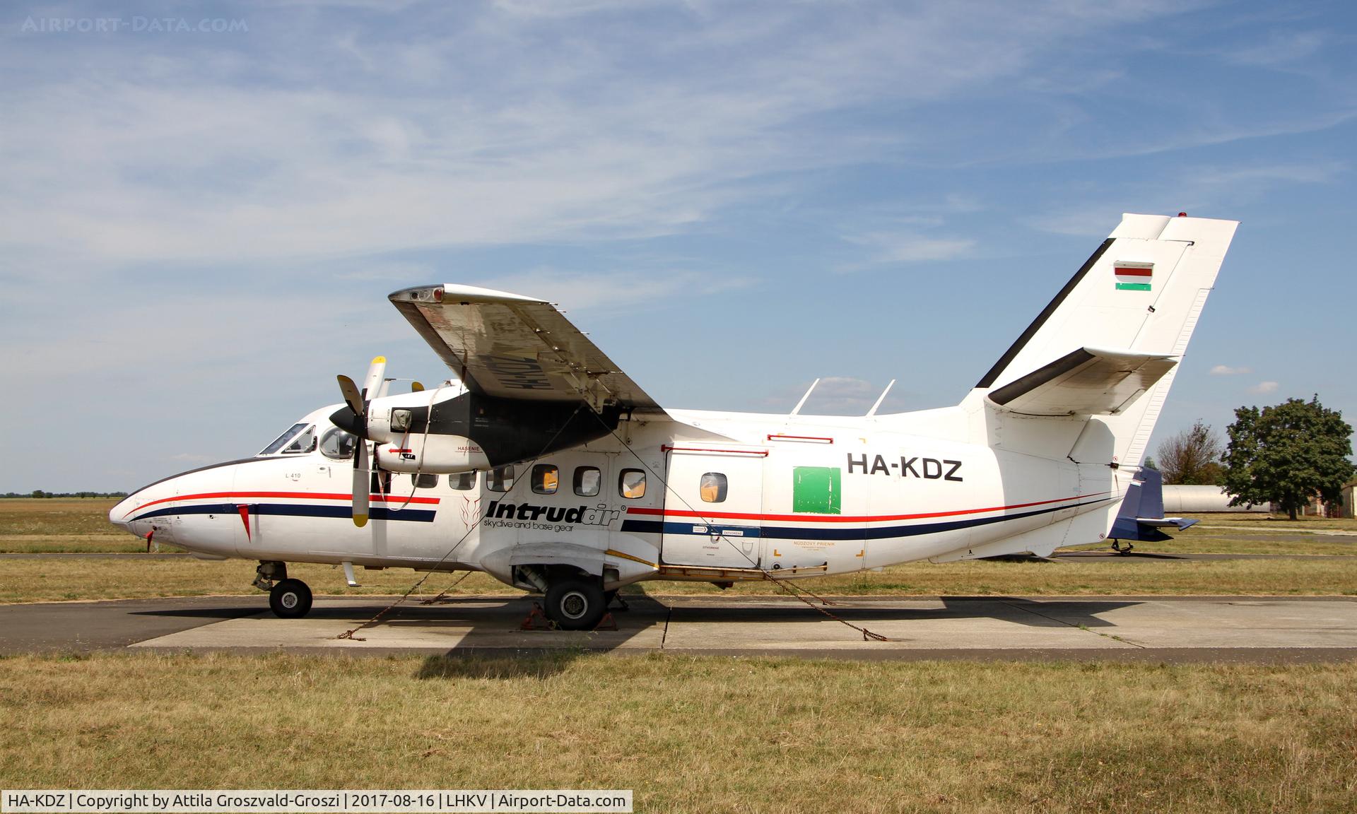 HA-KDZ, 1982 Let L-410UVP-T Turbolet C/N 820929, Kaposújlak Airport, Hungary