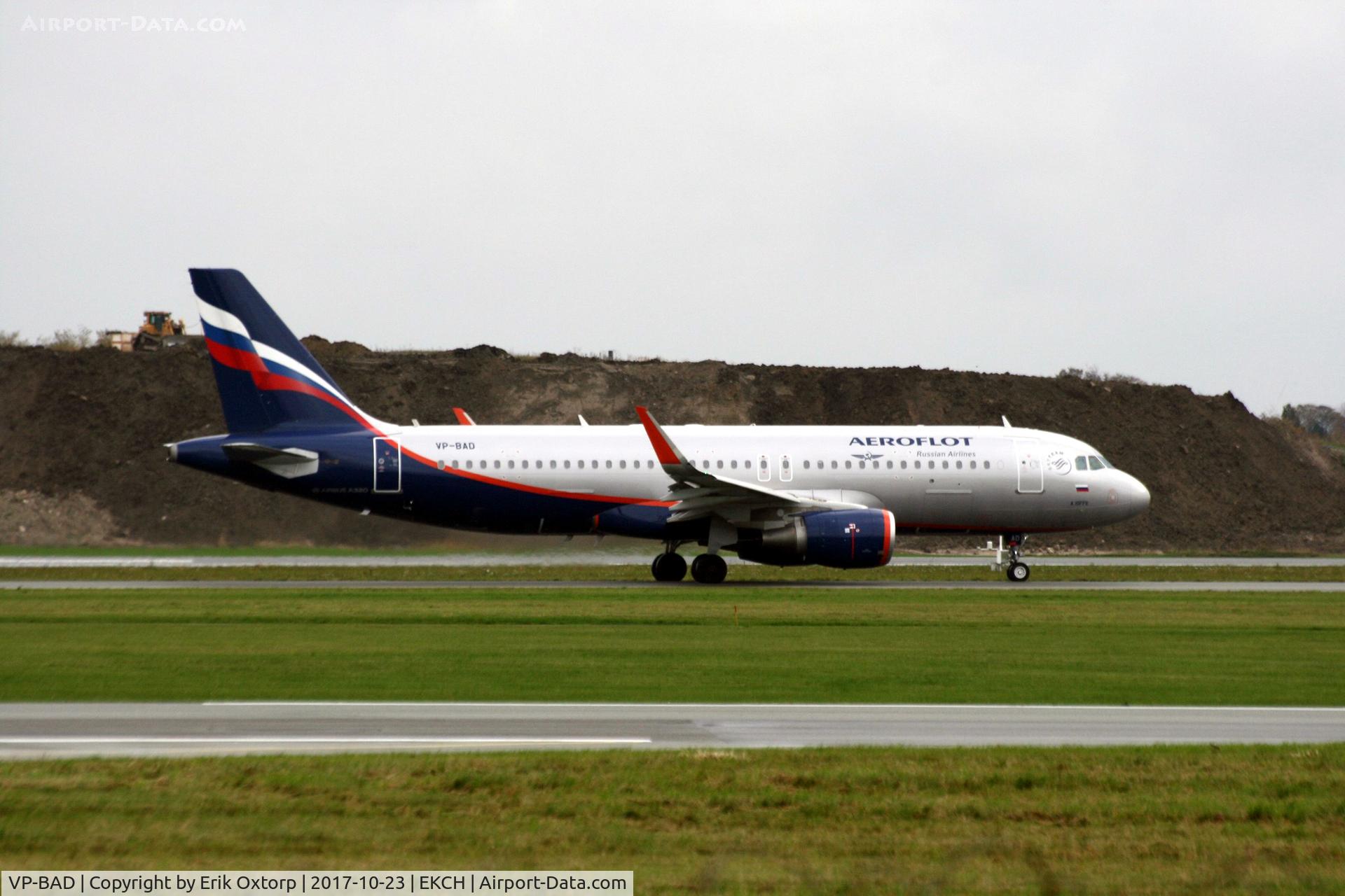 VP-BAD, 2016 Airbus A320-214 C/N 7240, VP-BAD taxing for take off rw 04R