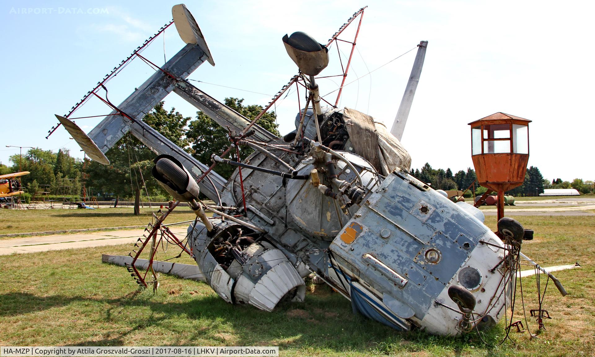 HA-MZP, 1976 Kamov Ka-26 Hoodlum C/N 7605416, Kaposújlak Airport, Hungary - 2017-06-23. Due to wind storms in Kaposújlak, it broke down on the ground.
