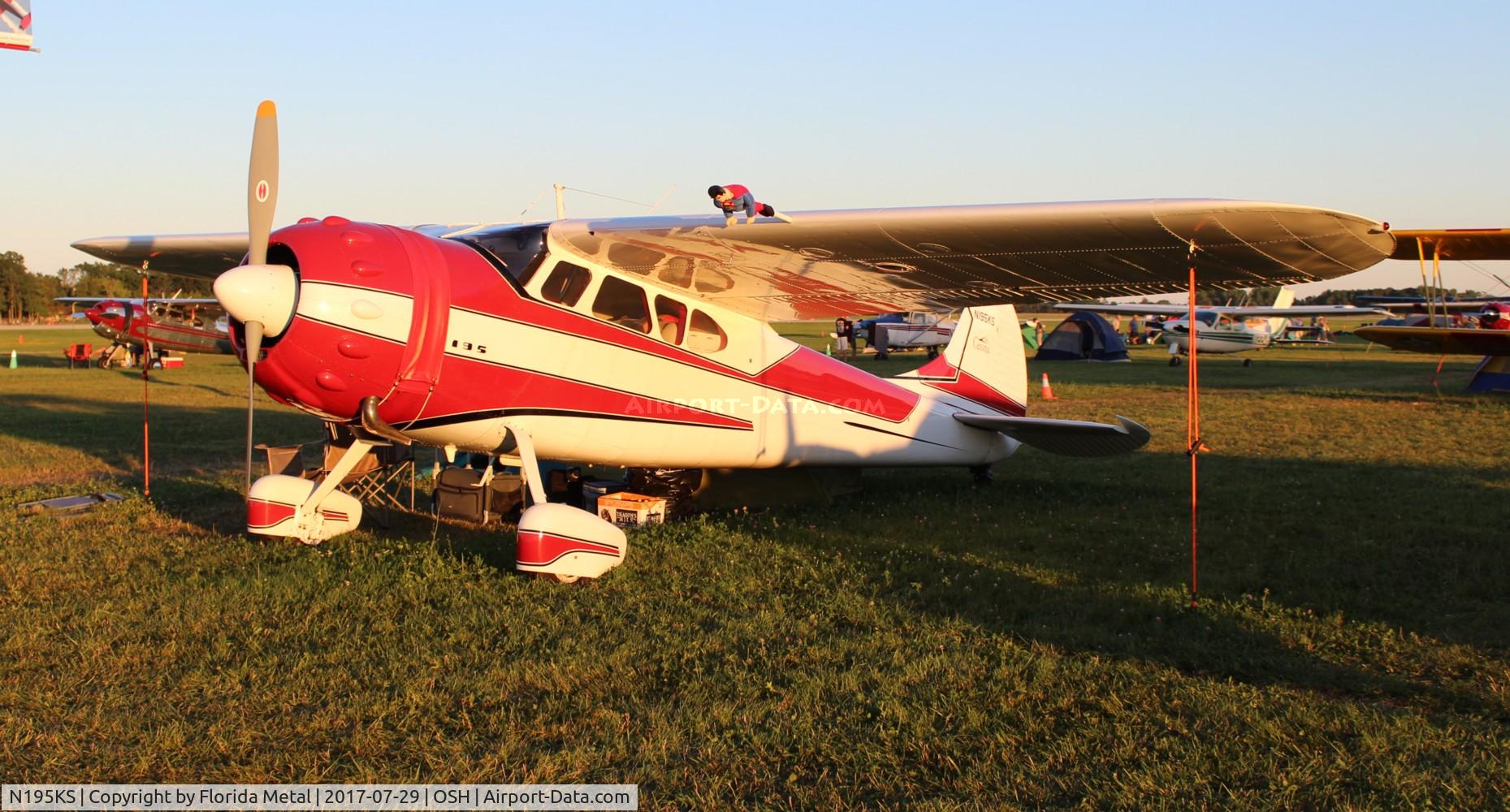 N195KS, 1950 Cessna 195A C/N 7582, Cessna 195A
