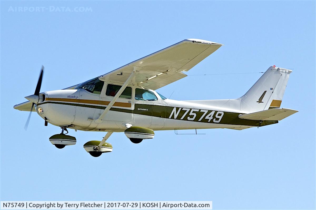 N75749, 1976 Cessna 172N C/N 17267925, At 2017 EAA AirVenture at Oshkosh