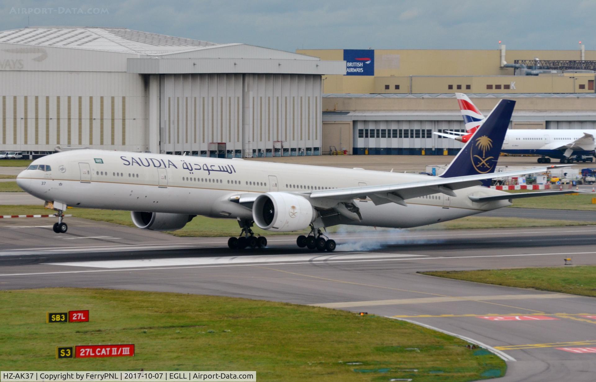HZ-AK37, 2016 Boeing 777-3FG(ER) C/N 61594, Saudi B773 burning some rubber in LHR