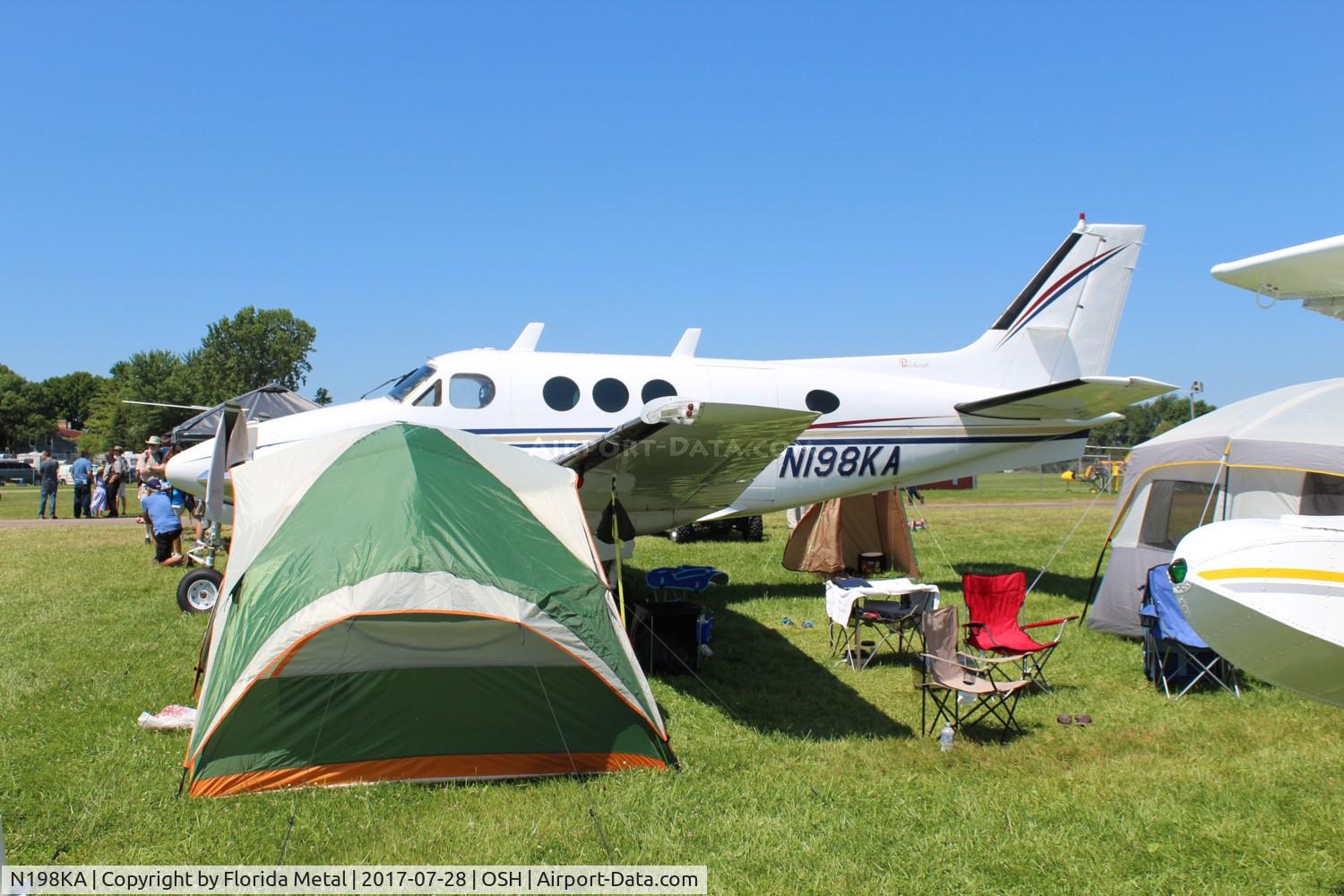 N198KA, 1966 Beech 65-A90 C/N LJ-162, King Air A90