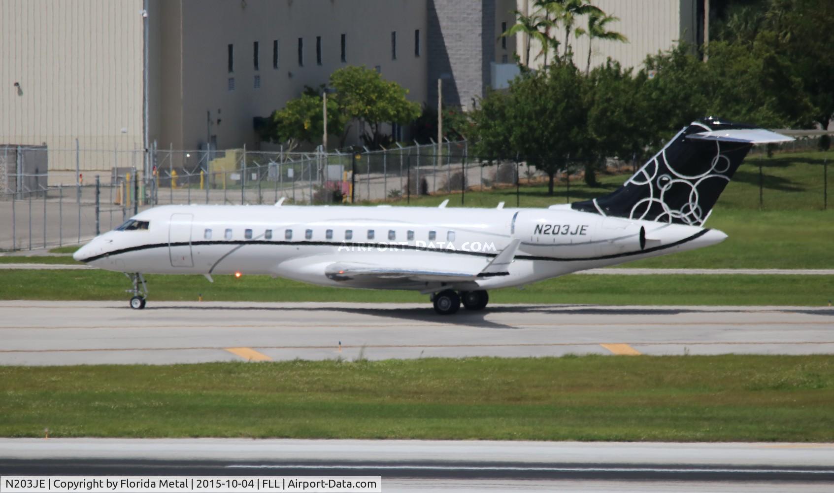 N203JE, 1999 Bombardier BD-700-1A11 Global 5000 C/N 9019, Global 5000