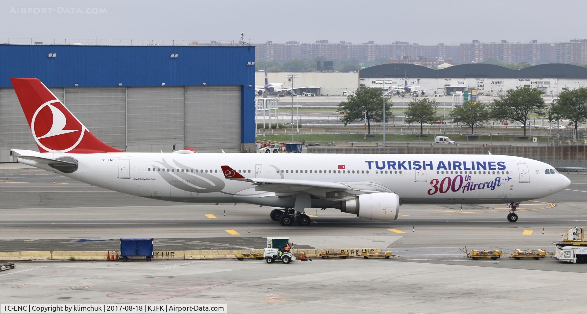 TC-LNC, 2015 Airbus A330-303 C/N 1696, AAviationDay organized by American Airlines