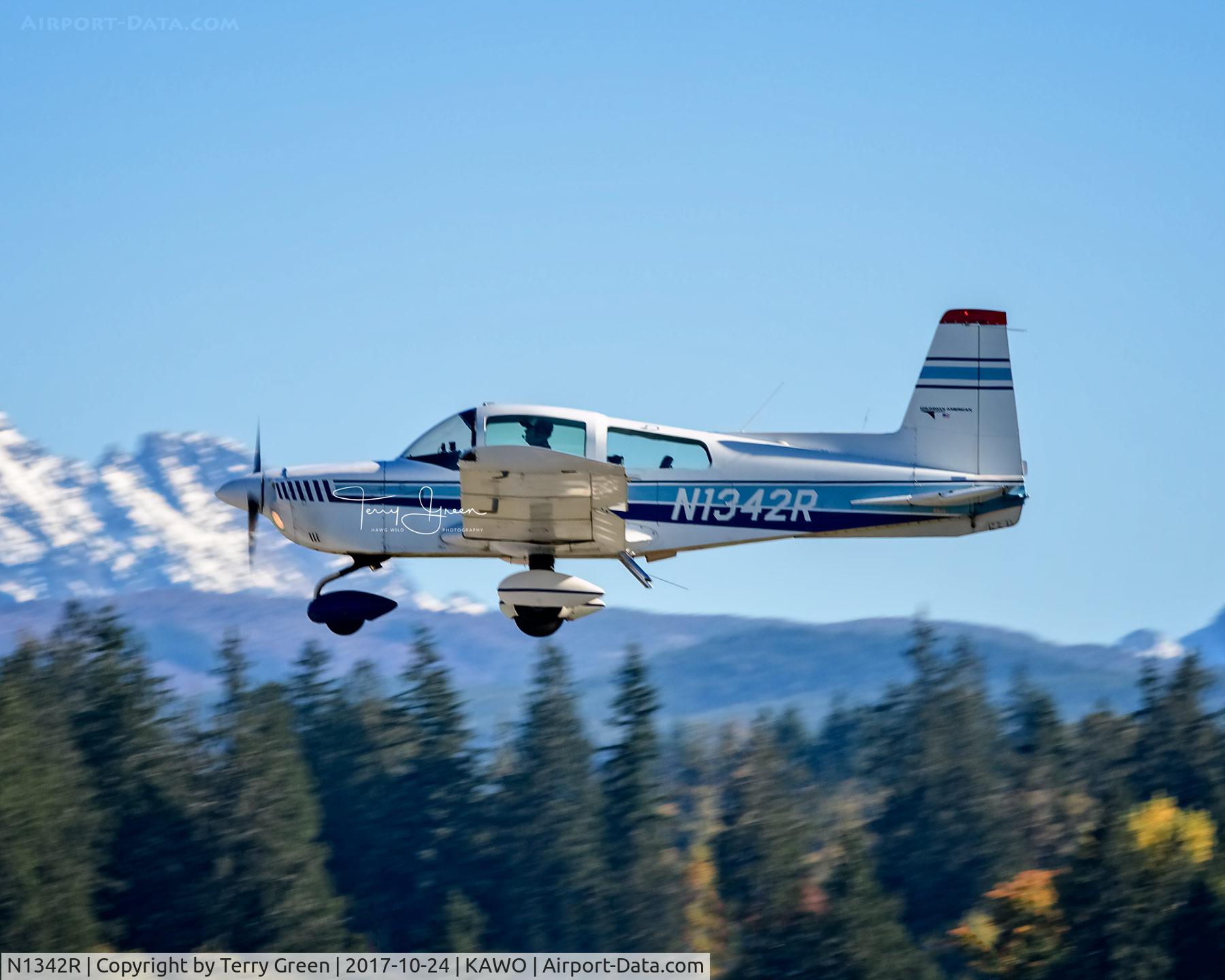 N1342R, 1975 Grumman American AA-5 Traveler C/N AA5-0742, KAWO