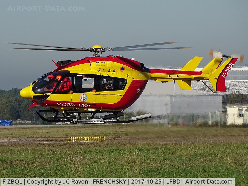 F-ZBQL, Eurocopter-Kawasaki EC-145 (BK-117C-2) C/N 9452, DRAGON 33 landing FATO 23