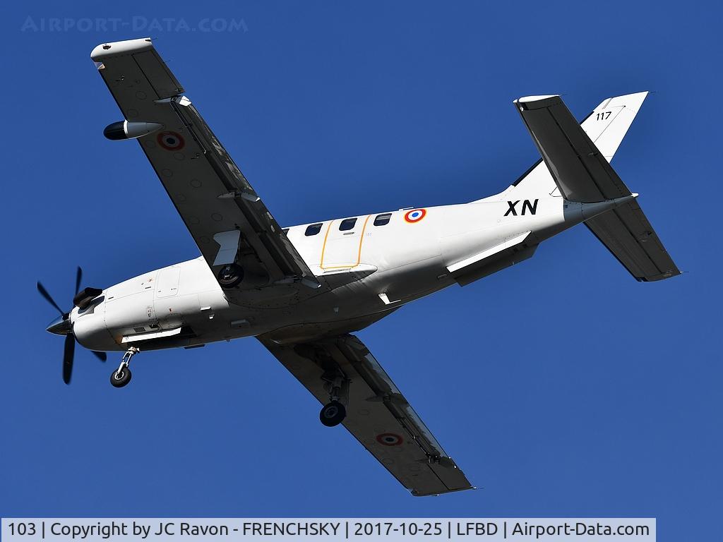 103, Socata TBM-700A C/N 103, COTAM 3831 landing runway 23