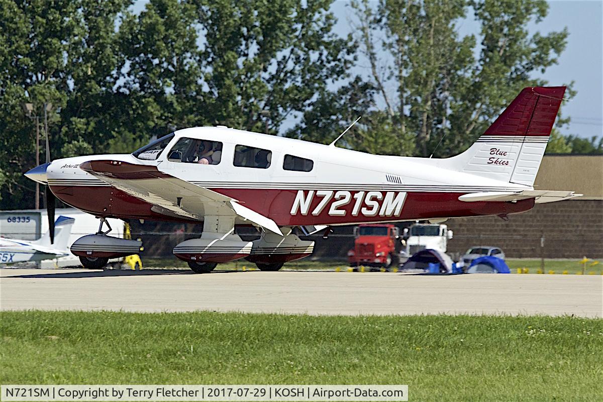 N721SM, 2000 Piper PA-28-181 Archer C/N 2843337, at 2017 EAA AirVenture at Oshkosh