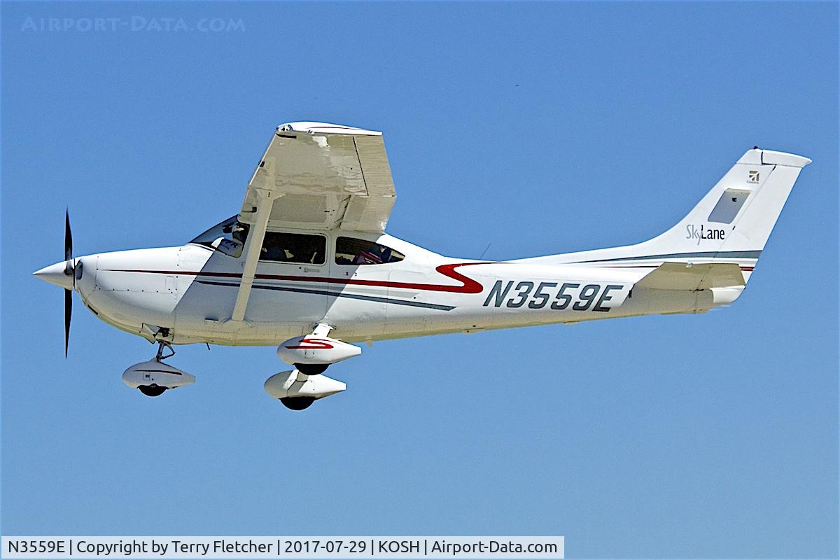 N3559E, 2001 Cessna 182T Skylane C/N 18281010, at 2017 EAA AirVenture at Oshkosh