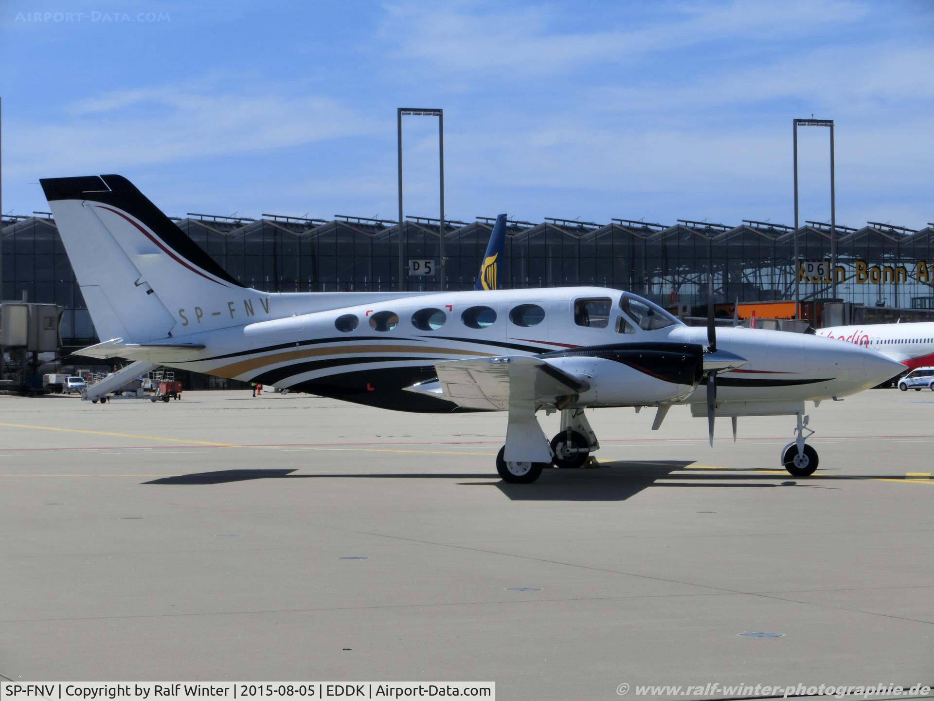 SP-FNV, Cessna 421C III Golden Eagle C/N 421C-0805, Cessna 421C Golden Eagle 3 - SAH Smart Aero Service - 421C0805 - SP-FNV - 05.08.2015 - CGN