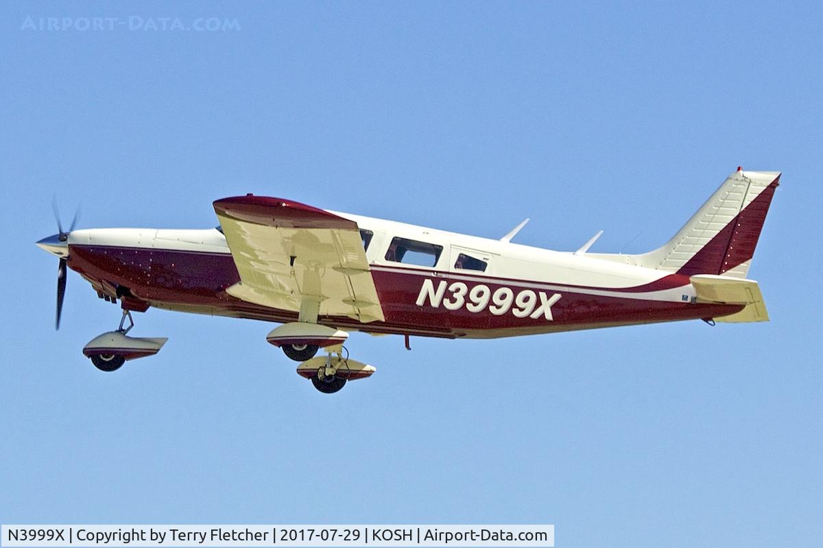 N3999X, 1975 Piper PA-32-300 Cherokee Six Cherokee Six C/N 32-7640008, at 2017 EAA AirVenture at Oshkosh