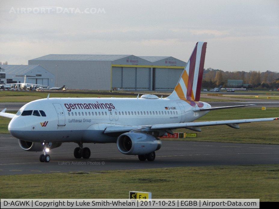 D-AGWK, 2008 Airbus A319-132 C/N 3500, Awaiting departure from Birmingham Airport.