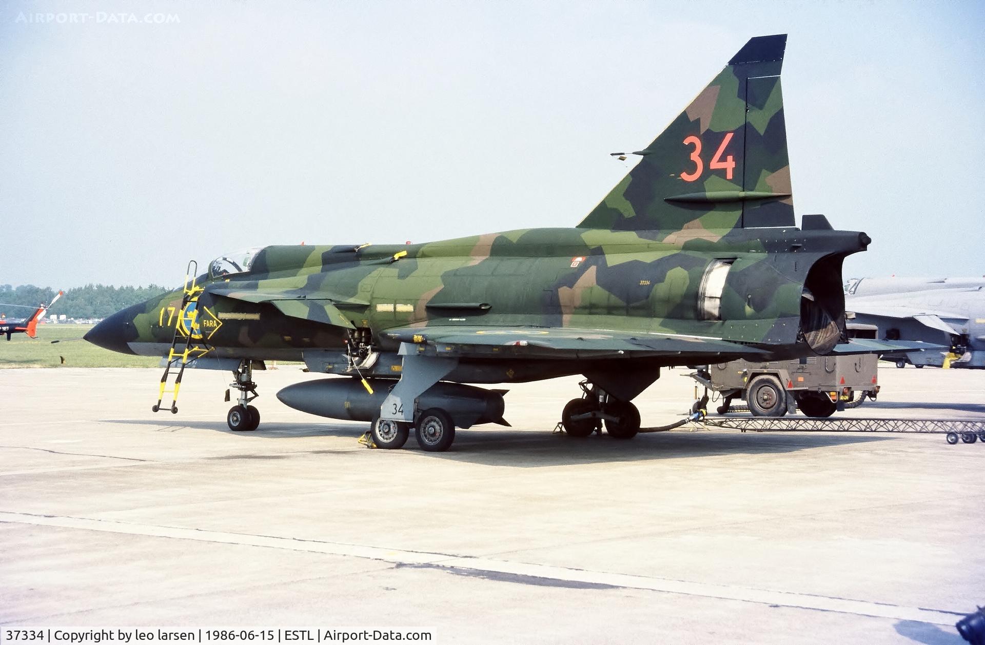 37334, 1983 Saab JA 37 Viggen C/N 37334, Ljungbyhed F 5 Flygdag 15.6.1986.
Crashed 1988-03-14 North of Orrefors
