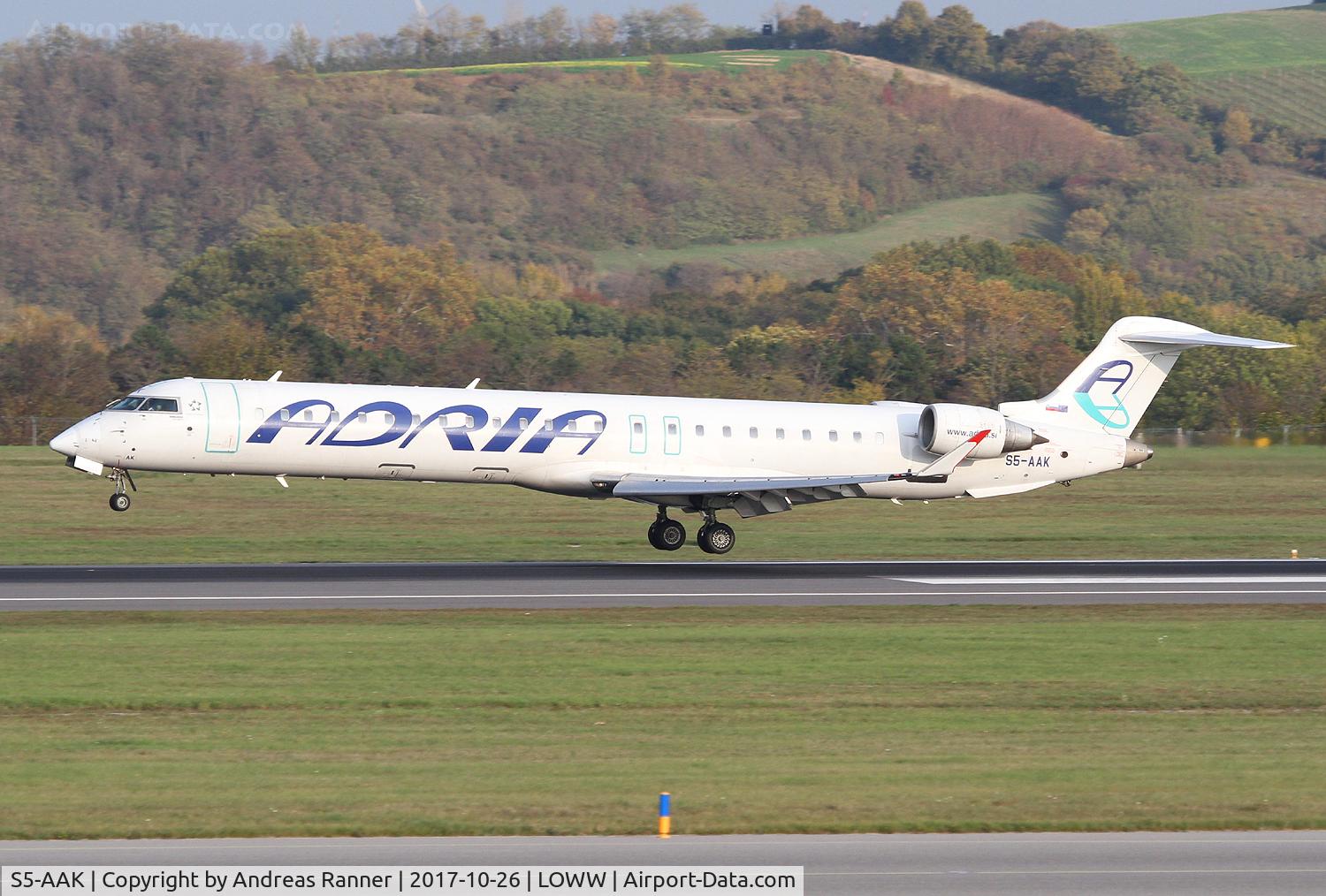S5-AAK, 2007 Canadair CRJ-900ER (CL-600-2D24) C/N 15128, Adria Airways CRJ-900