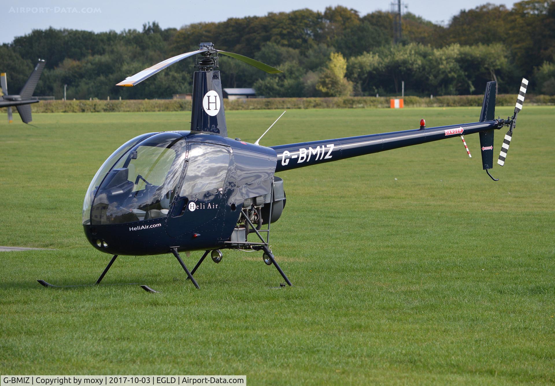 G-BMIZ, 1985 Robinson R22 Beta C/N 0505, Robinson R22 Beta at Denham. Ex OO-VCE