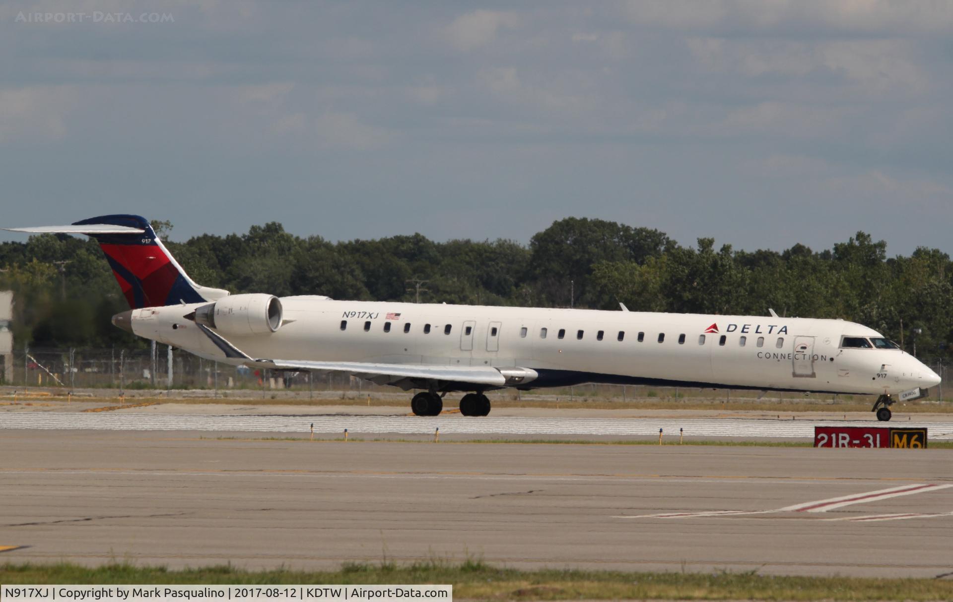 N917XJ, 2007 Bombardier CRJ-900ER (CL-600-2D24) C/N 15155, CL-600-2D24