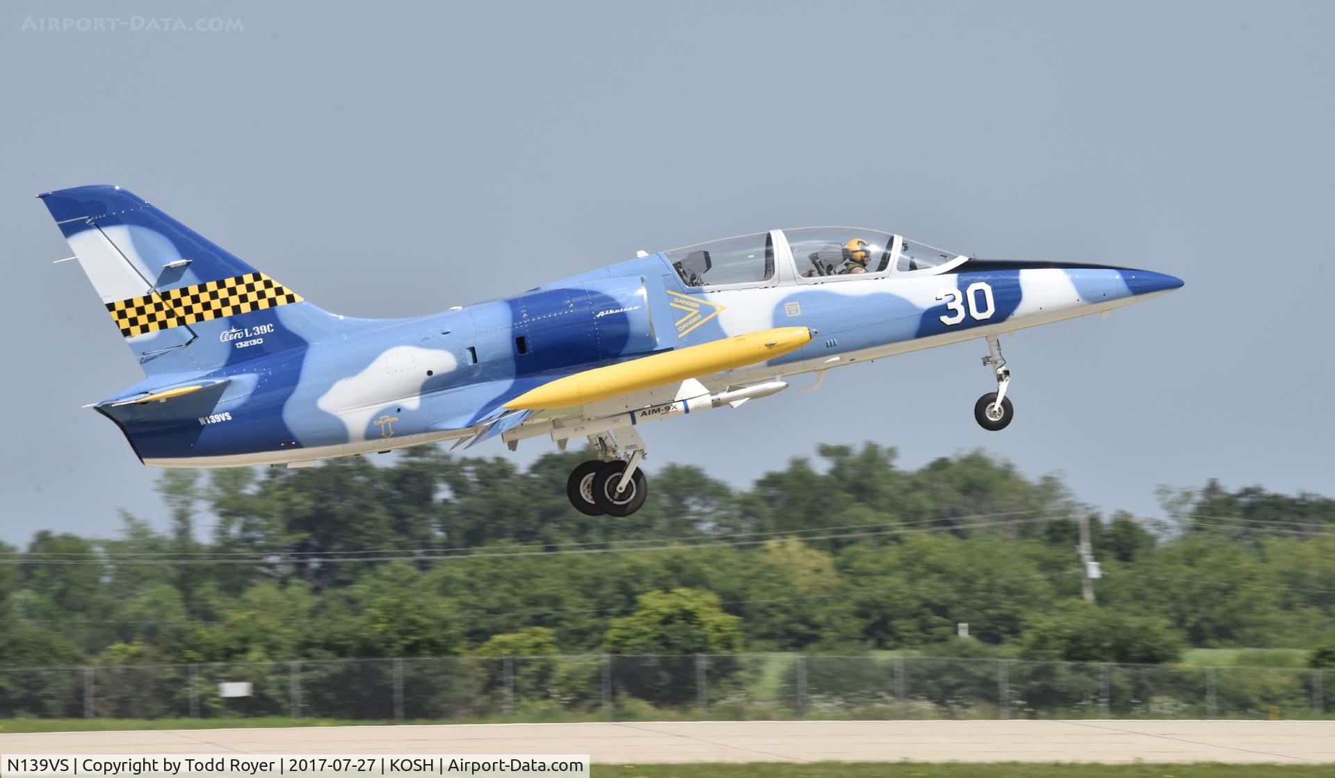 N139VS, 1981 Aero L-39 Albatros C/N 132130, Airventure 2017