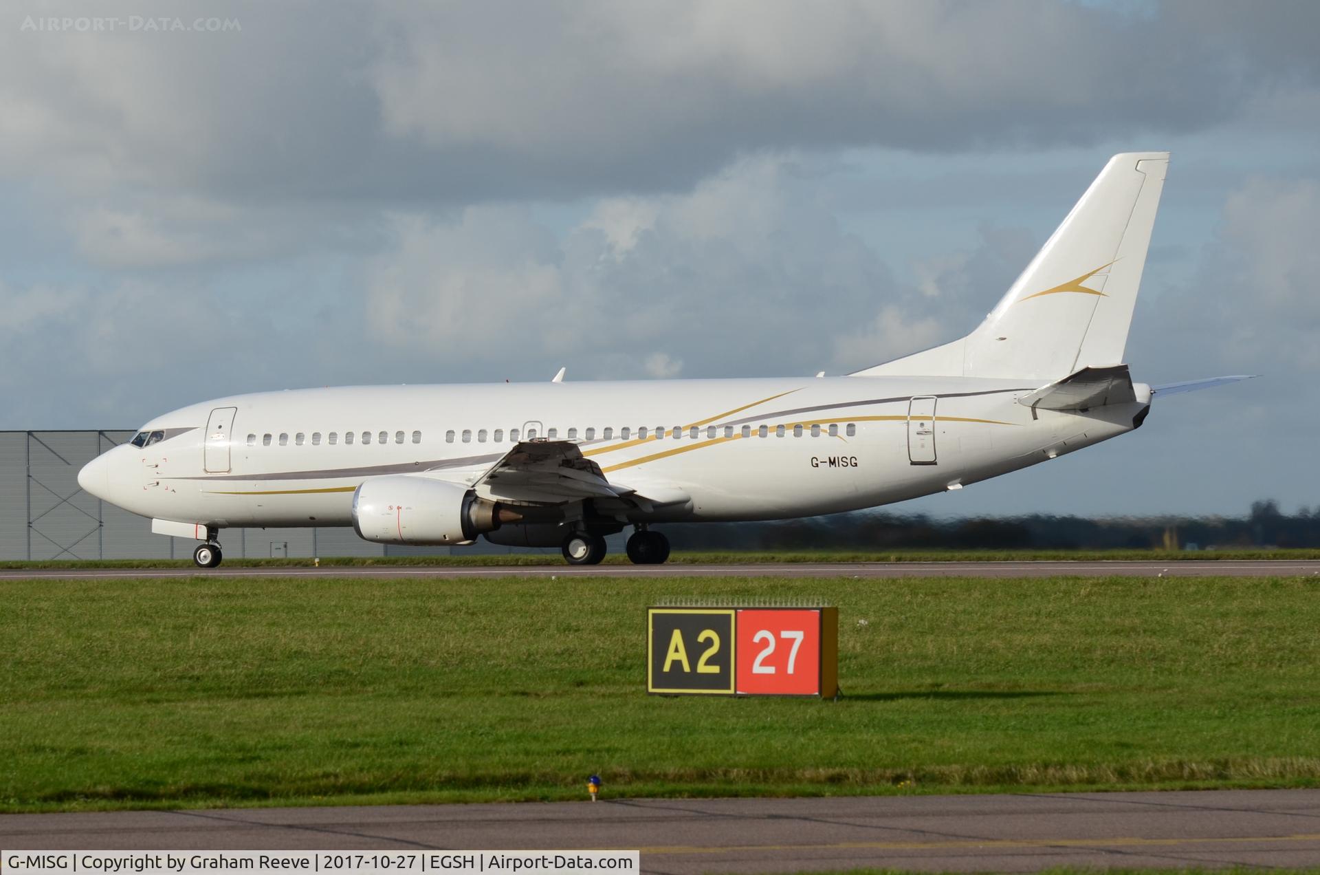 G-MISG, 1995 Boeing 737-3L9 C/N 27833, About to depart from Norwich.