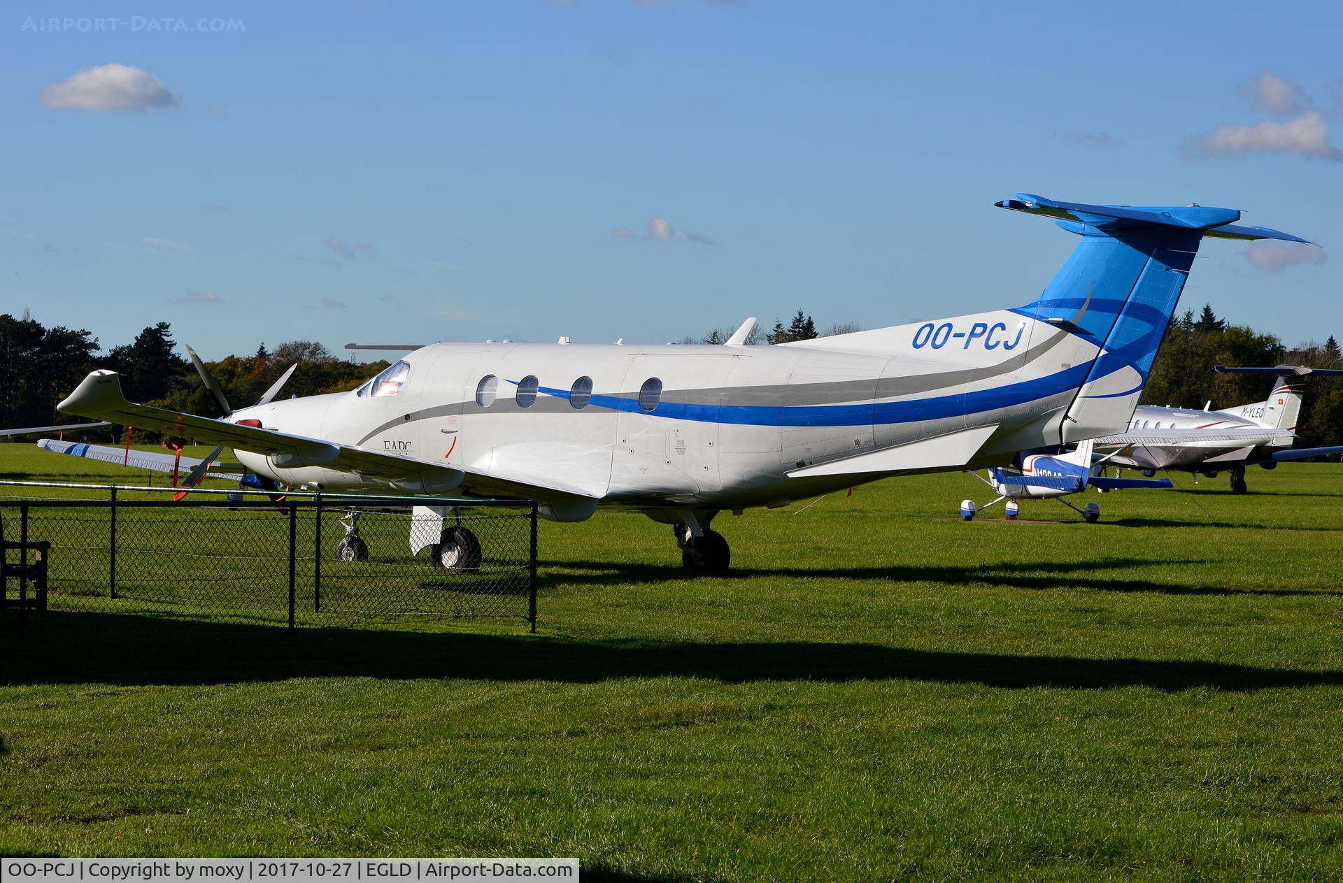 OO-PCJ, 2015 Pilatus PC-12/47E C/N 1571, Pilatus PC-12/47E at Denham.