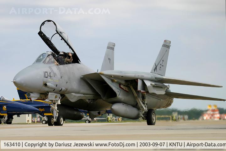 163410, Grumman F-14B Tomcat C/N 594, F-14BU Tomcat 163410 AC-104 from VF-32 