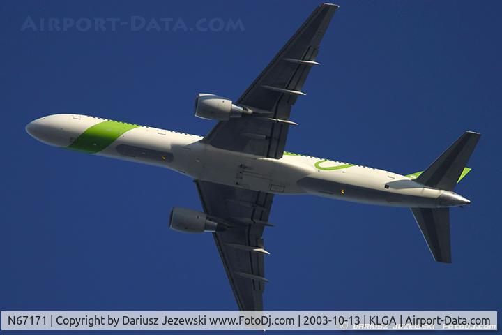 N67171, 2001 Boeing 757-232 C/N 30839, Boeing 757-232  C/N 30839, N67171