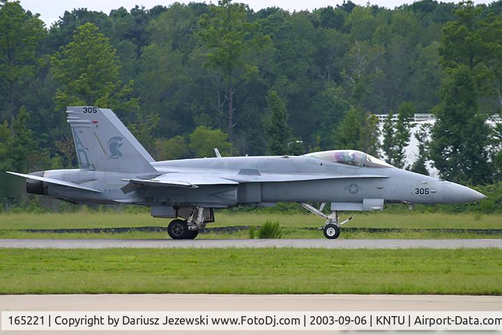 165221, McDonnell Douglas F/A-18C Hornet C/N 1404/C446, F/A-18C Hornet 165221 AD-305 from VFA-106 'Gladiators' NAS Oceana, VA