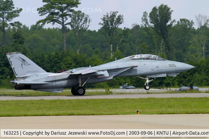 163225, Grumman F-14B Tomcat Tomcat C/N 586, F-14B Tomcat 163225 AD-106 from VF-101 'Grim Rippers' NAS Oceana, VA