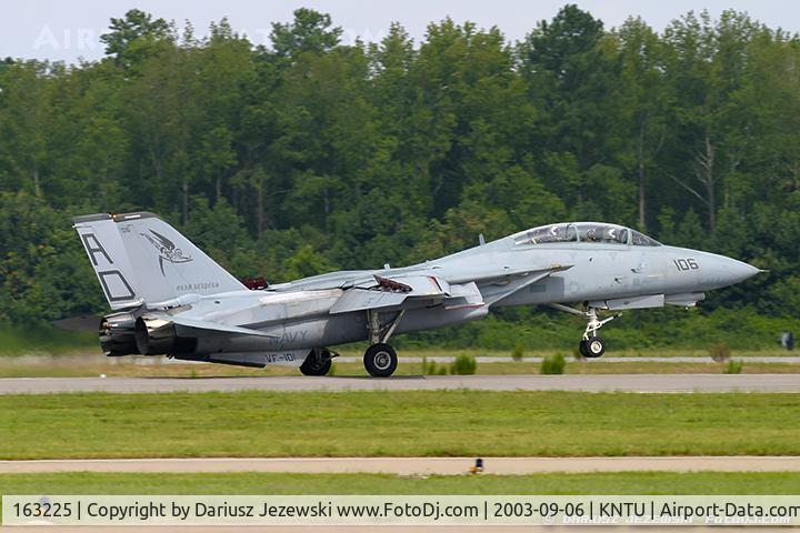 163225, Grumman F-14B Tomcat Tomcat C/N 586, F-14B Tomcat 163225 AD-106 from VF-101 'Grim Rippers' NAS Oceana, VA