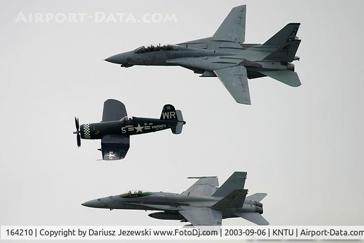 164210, 1990 McDonnell Douglas F/A-18C Hornet C/N 0973/C202, F/A-18C Hornet 164210 AA-301 from VFA-83 