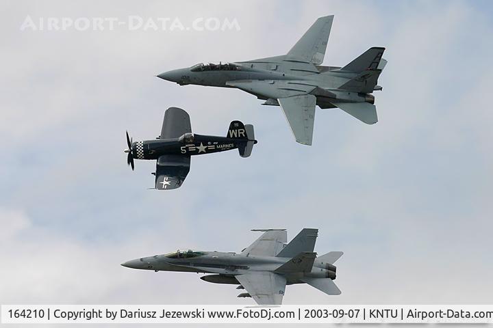 164210, 1990 McDonnell Douglas F/A-18C Hornet C/N 0973/C202, F/A-18C Hornet 164210 AA-301 from VFA-83 