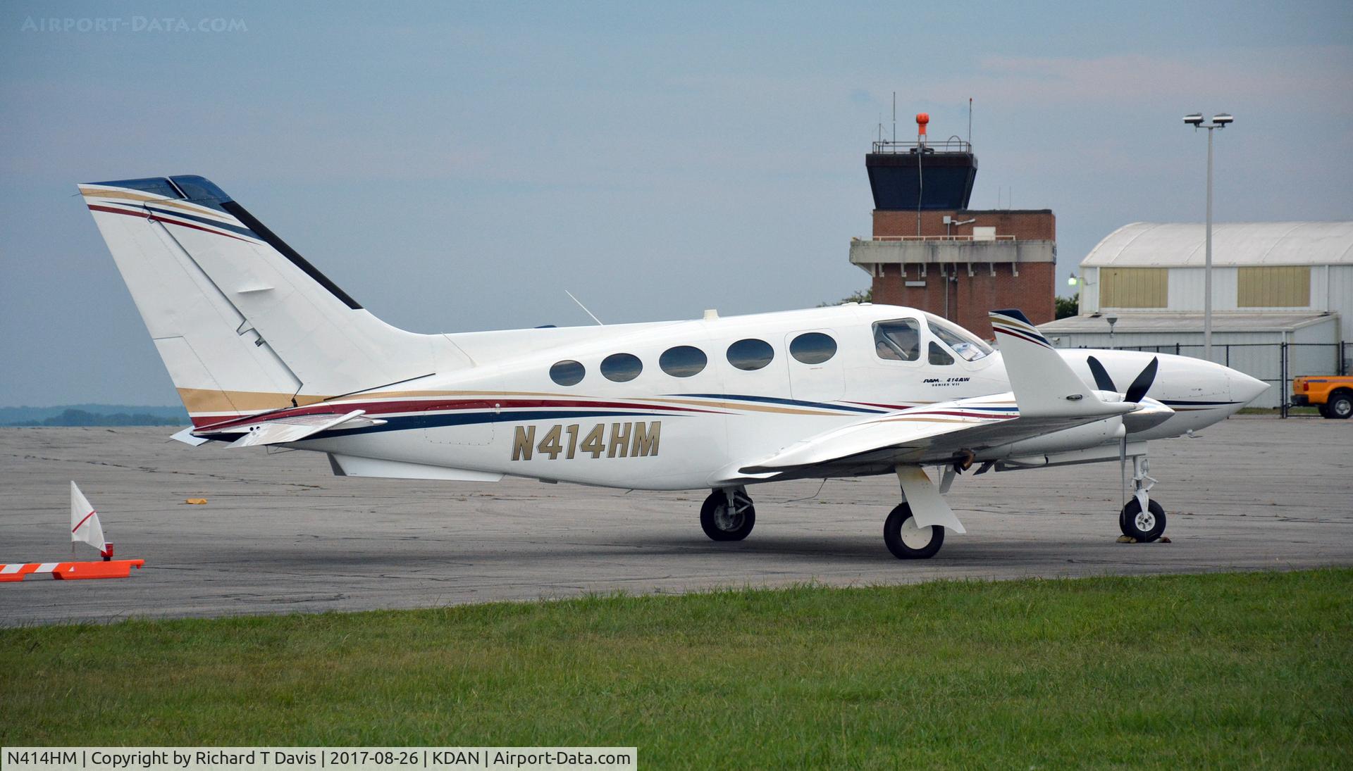 N414HM, 1979 Cessna 414A Chancellor C/N 414A0327, Danville Va.