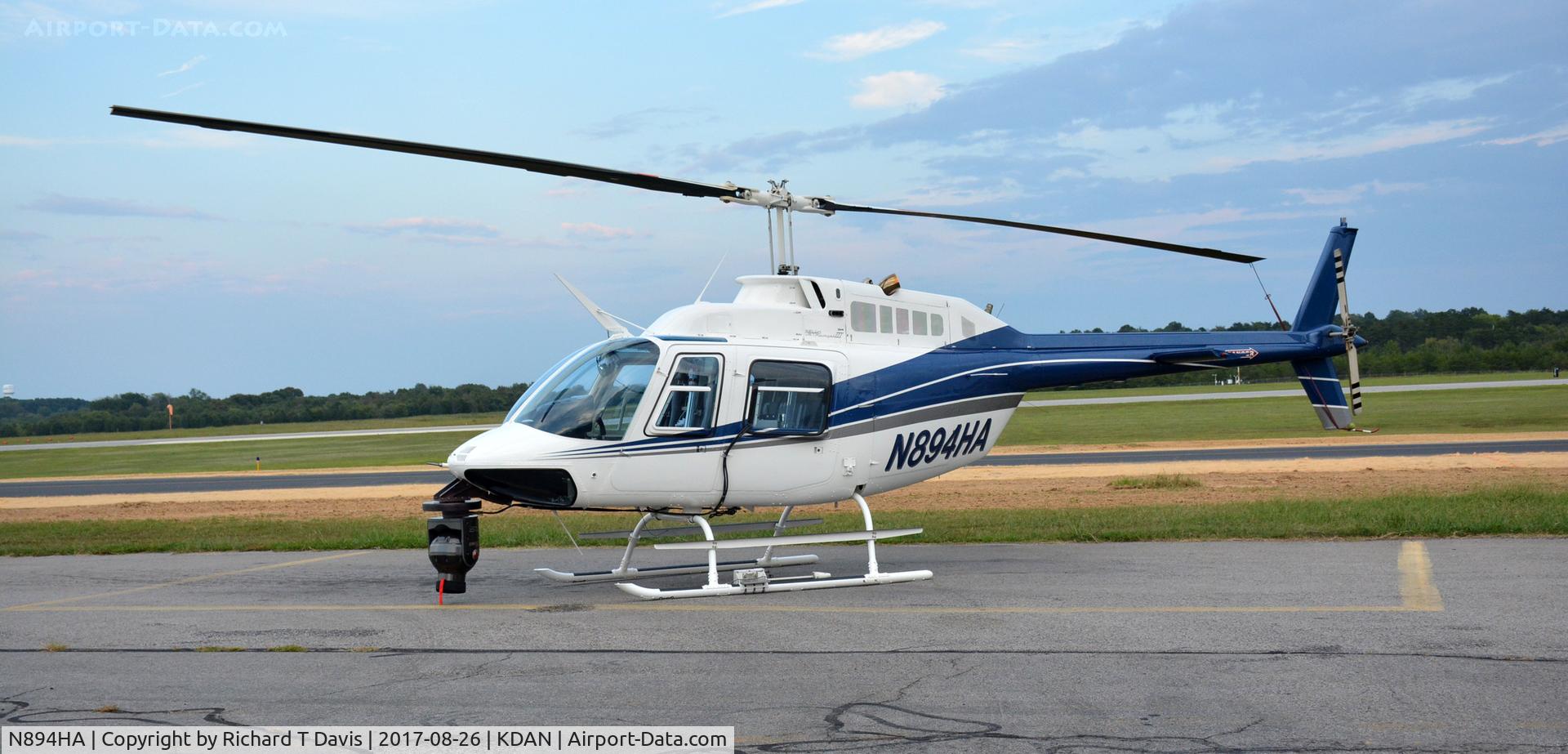 N894HA, Bell 206B JetRanger C/N 3278, Bell 206 JetRanger in Danville Va.