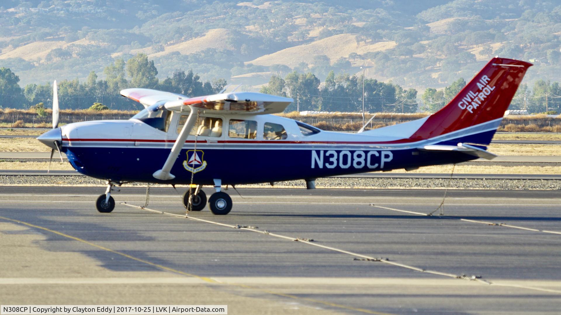 N308CP, 2014 Cessna T206H Turbo Stationair C/N T20609128, Livermore Airport California 2017.