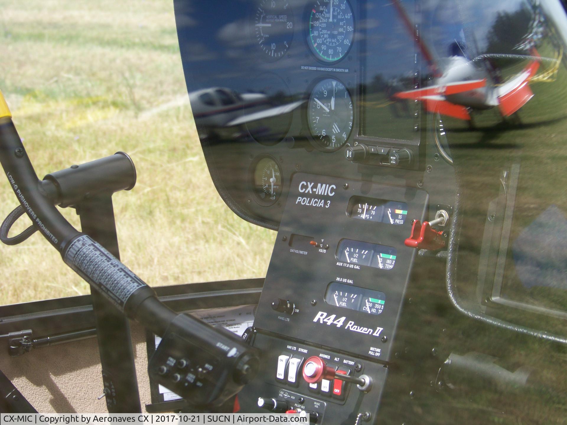 CX-MIC, 2016 Robinson R44  Raven II C/N 13946, En festival Aéreo SUCN 2017