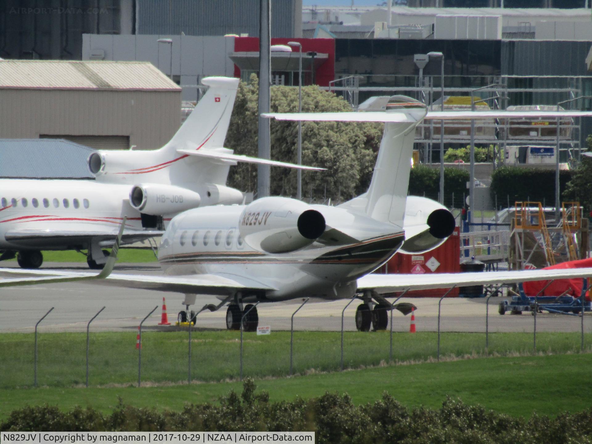 N829JV, 2013 Gulfstream Aerospace G650 (G-VI) C/N 6044, long range from look out car park