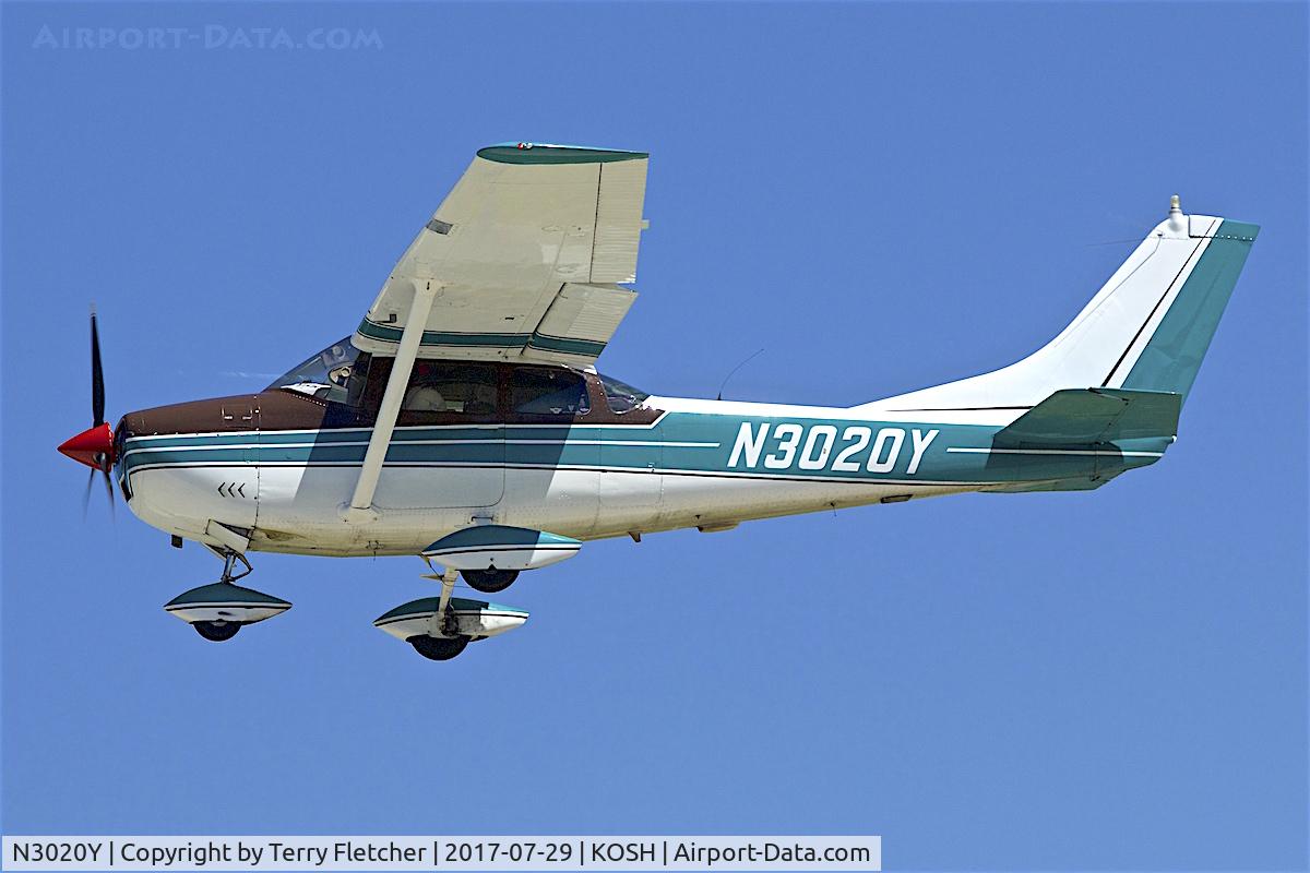 N3020Y, 1962 Cessna 182E Skylane C/N 18254020, at 2017 EAA AirVenture at Oshkosh