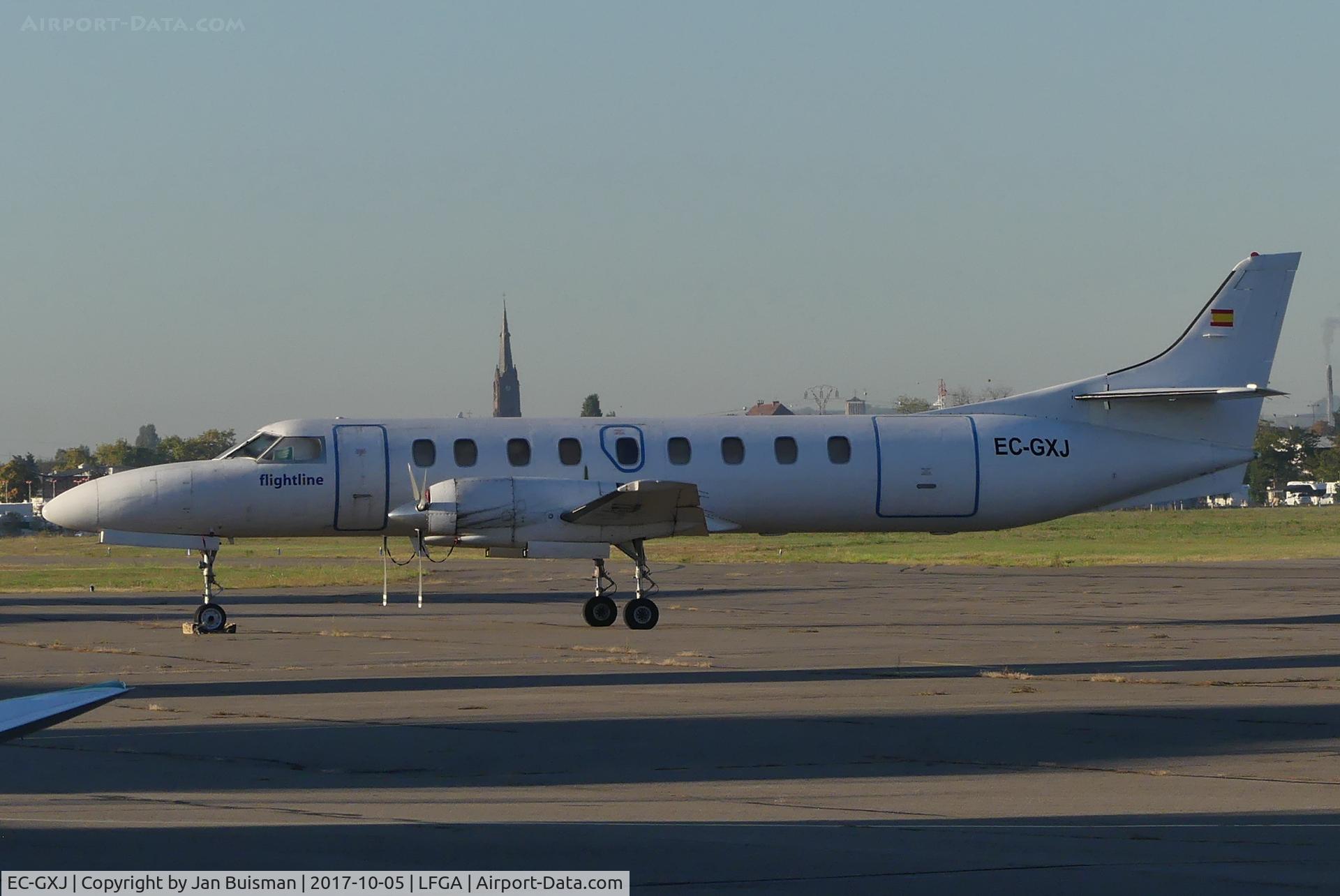 EC-GXJ, 1980 Swearingen SA-226TC Metro II C/N TC-374, Flightline