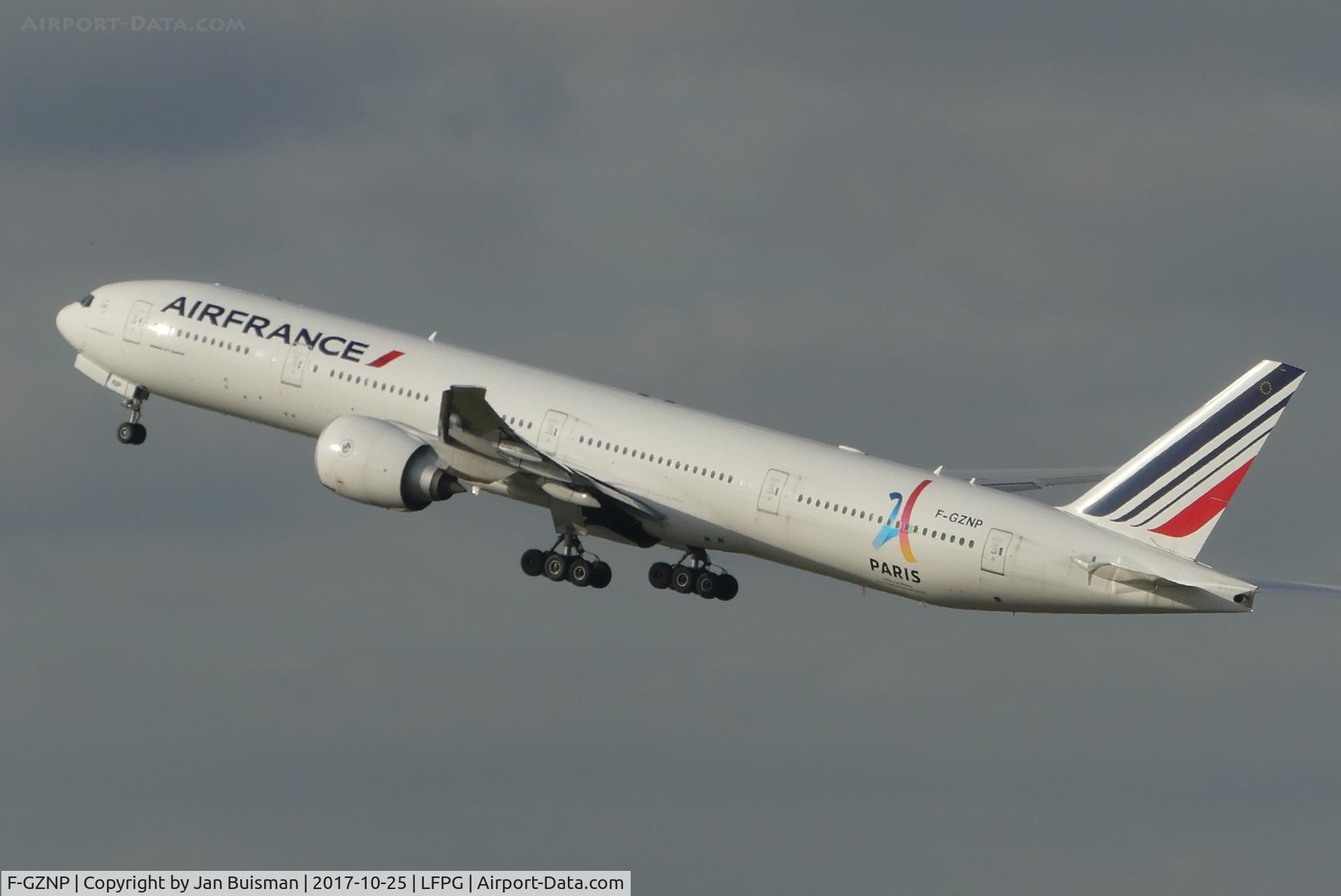 F-GZNP, 2015 Boeing 777-328/ER C/N 37435, Air France