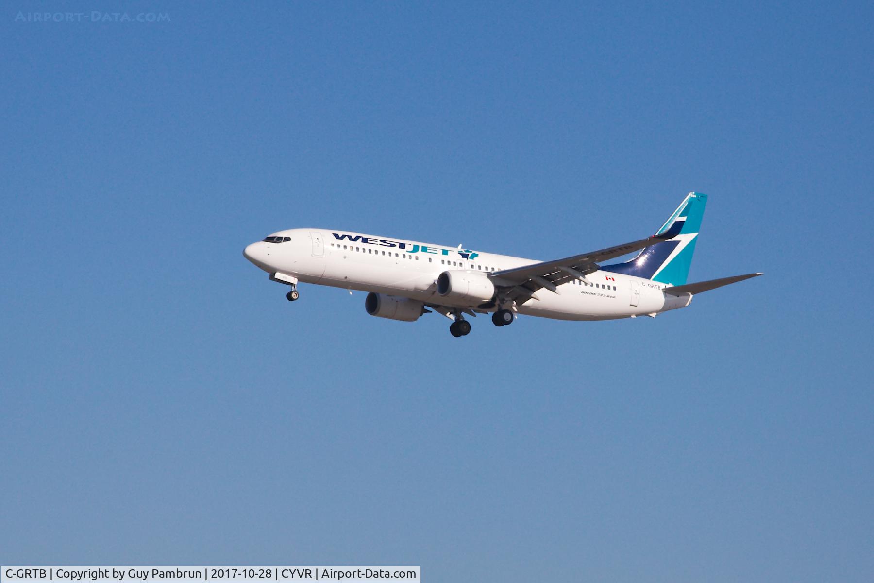 C-GRTB, 2016 Boeing 737-8CT C/N 40841, Landing