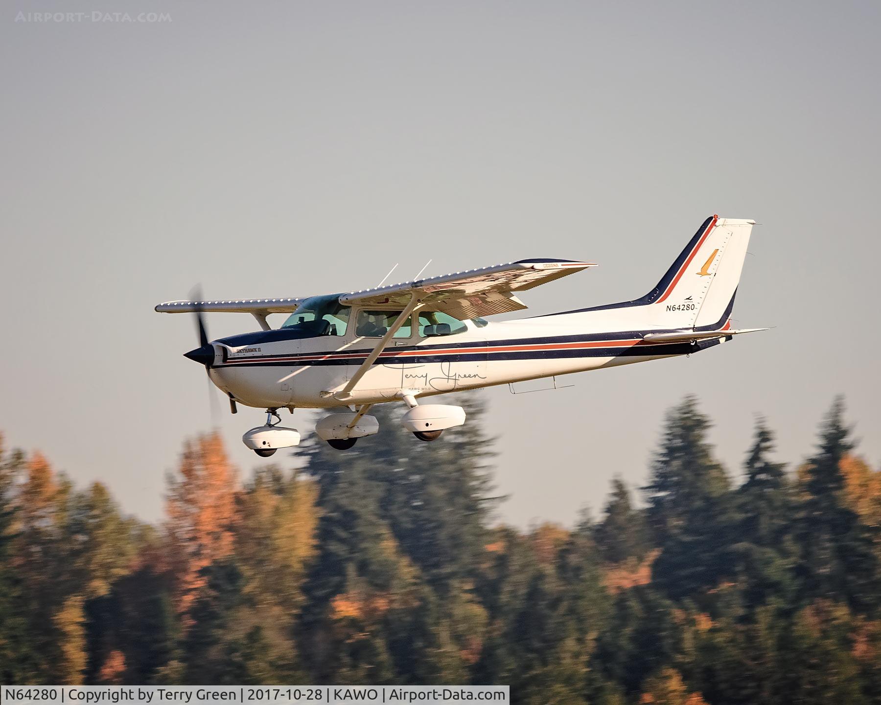 N64280, 1982 Cessna 172P C/N 17275540, KAWO