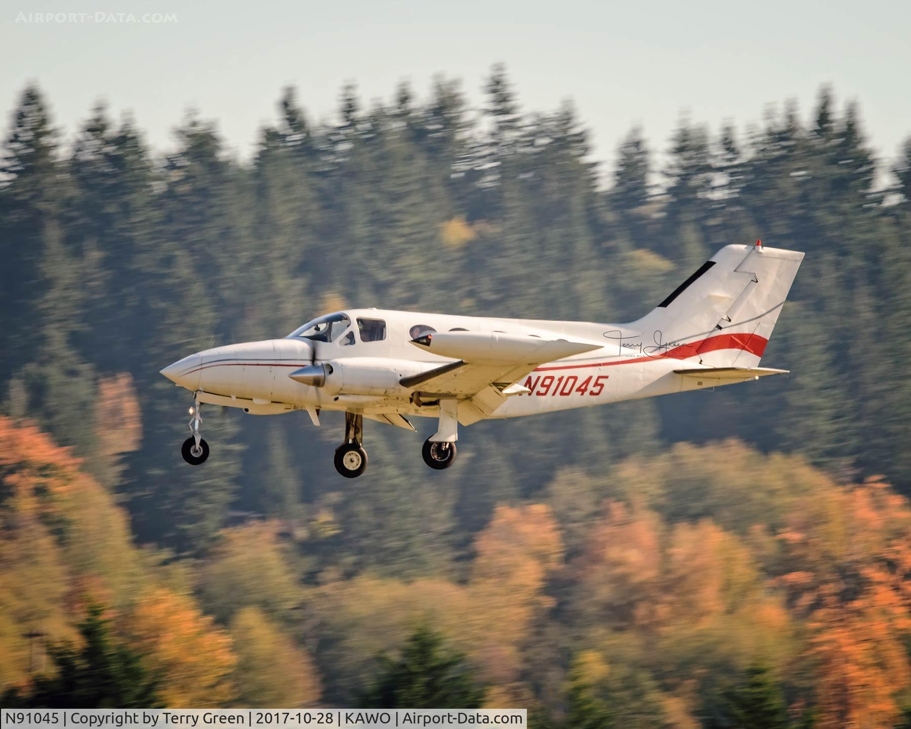 N91045, 1975 Cessna 414 Chancellor C/N 414-0623, KAWO