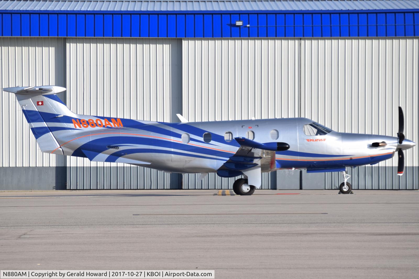 N880AM, 2017 Pilatus PC-12/47E C/N 1716, Parked on the north GA ramp.