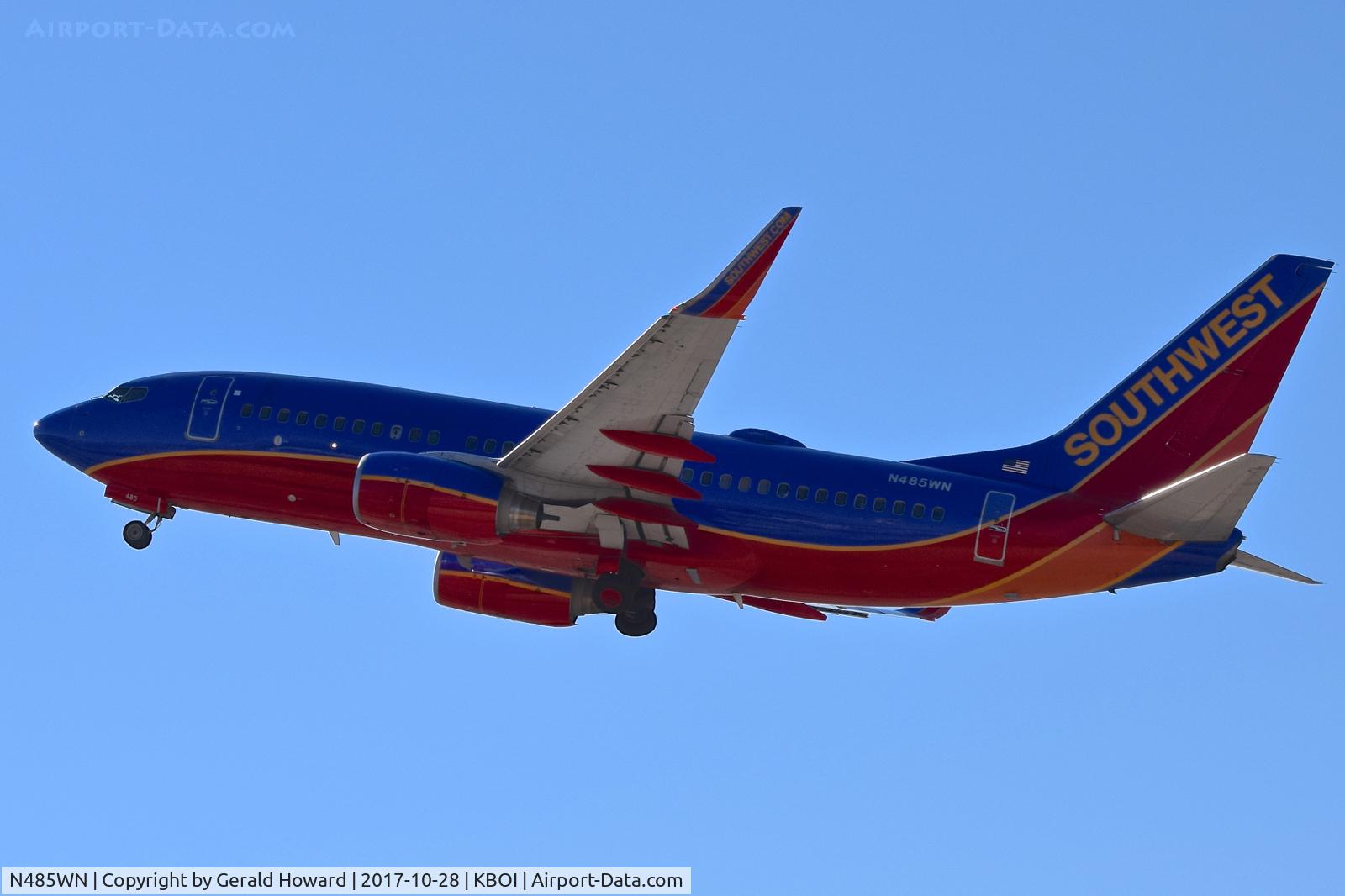 N485WN, 2004 Boeing 737-7H4 C/N 32473, Climb out from BOI.