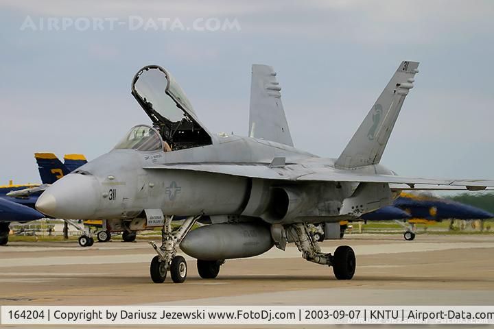 164204, McDonnell Douglas F/A-18C Hornet C/N 967/C197, F/A-18C Hornet 164204 AD-311 from VFA-106 