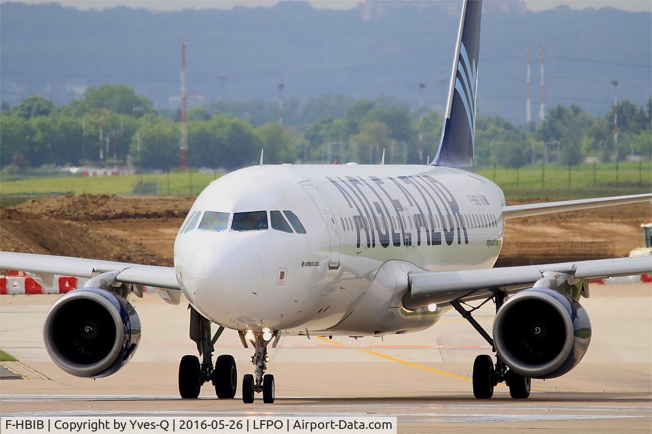 F-HBIB, 2007 Airbus A320-214 C/N 3289, Airbus A320-214, Lining up rwy 08, Paris-Orly airport (LFPO-ORY)
