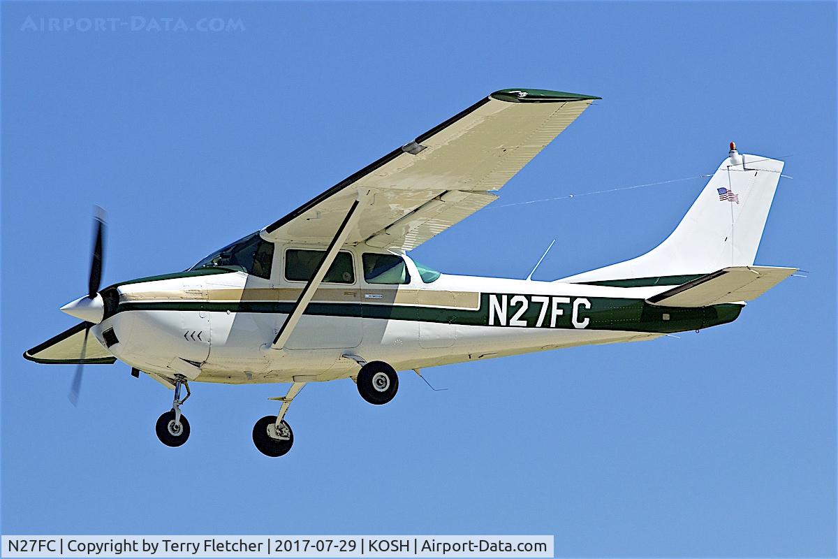 N27FC, 1962 Cessna 182E Skylane C/N 18254410, at 2017 EAA AirVenture at Oshkosh