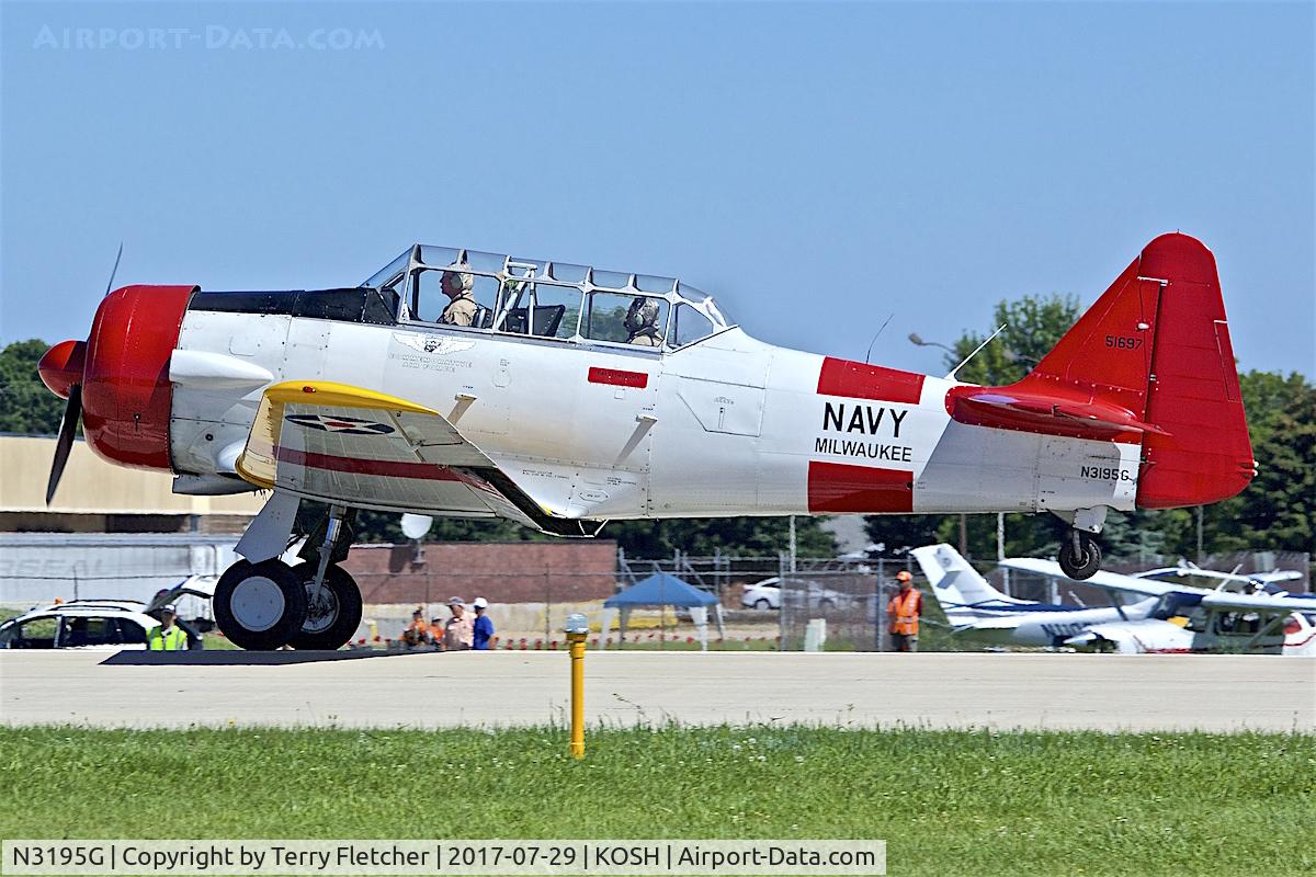 N3195G, North American SNJ-5 Texan Texan C/N 51697, at 2017 EAA AirVenture at Oshkosh