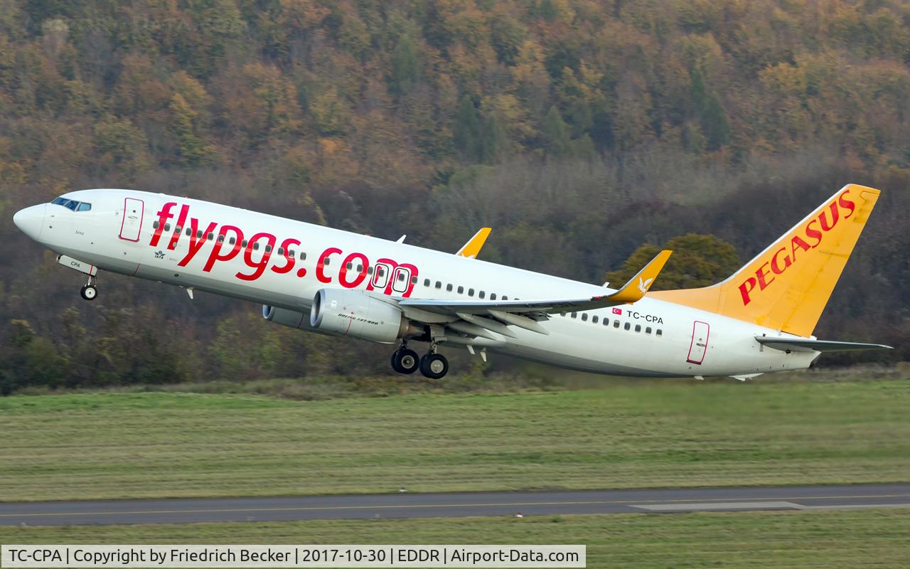 TC-CPA, 2012 Boeing 737-82R C/N 40725, departure to Antalya via RW27